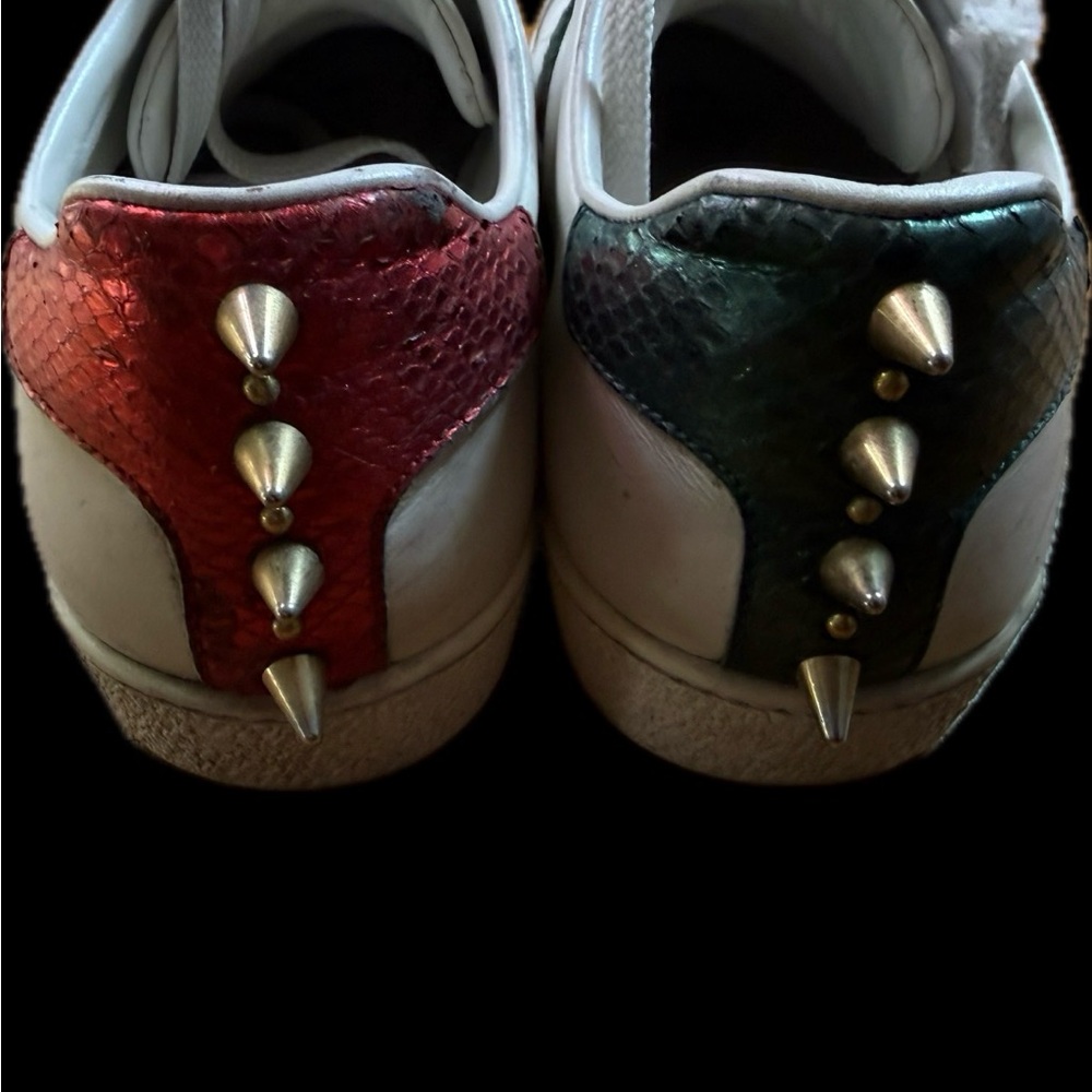 Gucci Ace leather trainers with spikes and pearls - Picture 5 of 8